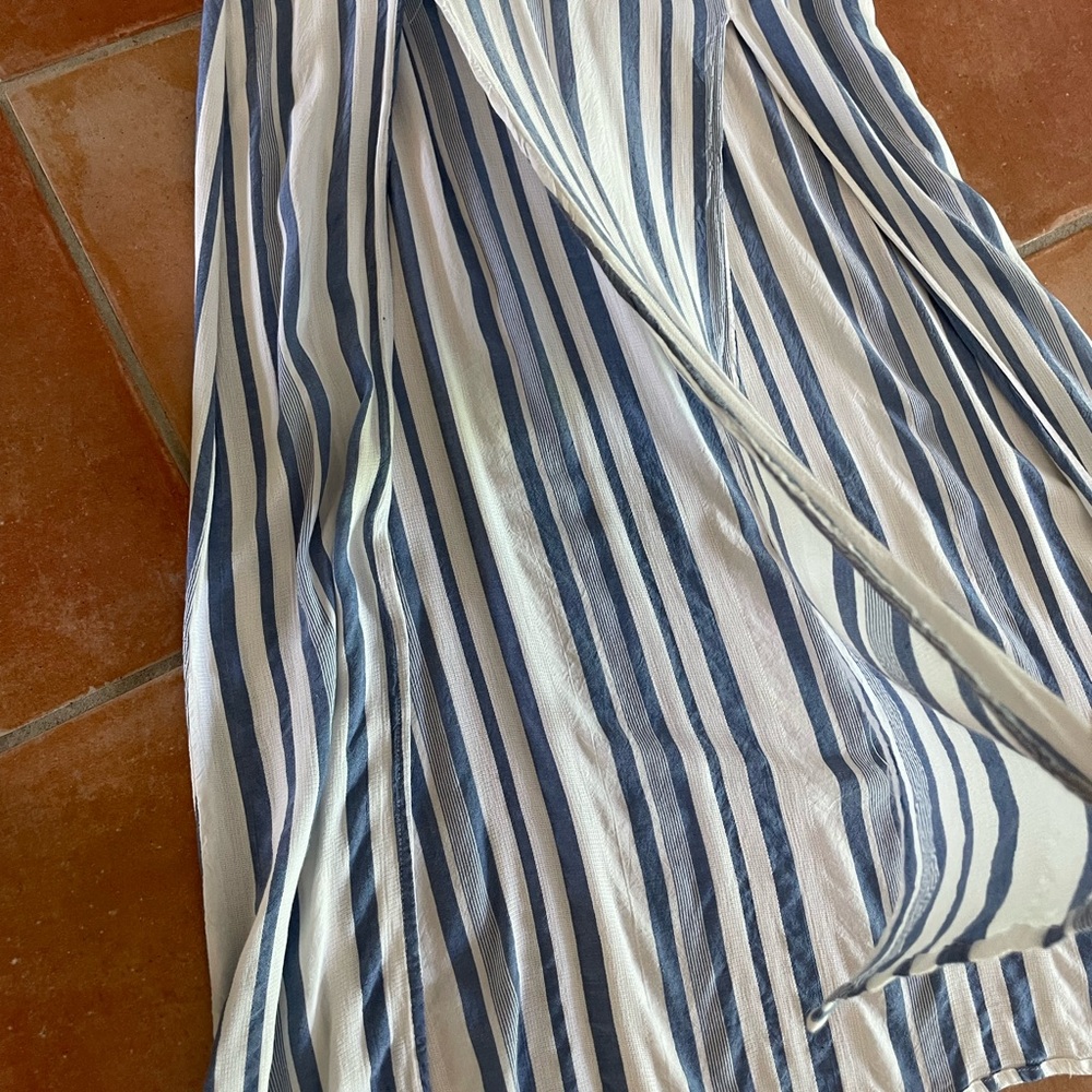 Lost and Wander Marina maxi dress blue and white stripe tie front size Smll EUC - Picture 6 of 6